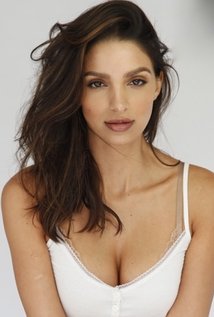 Nadia Sloane