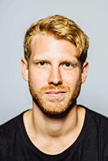 Tim K Williams
