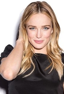 Caity Lotz