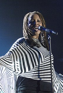 Lalah Hathaway