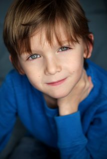 Ethan Tavares