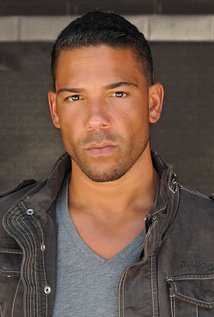 Tiago Roberts