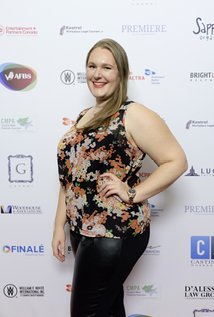 Scarlett Bruns